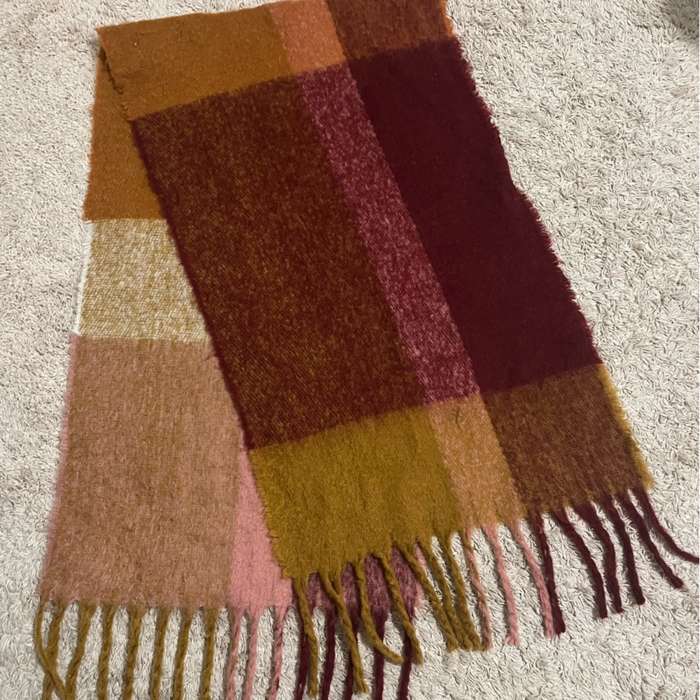 Oversized Color Block Scarf
